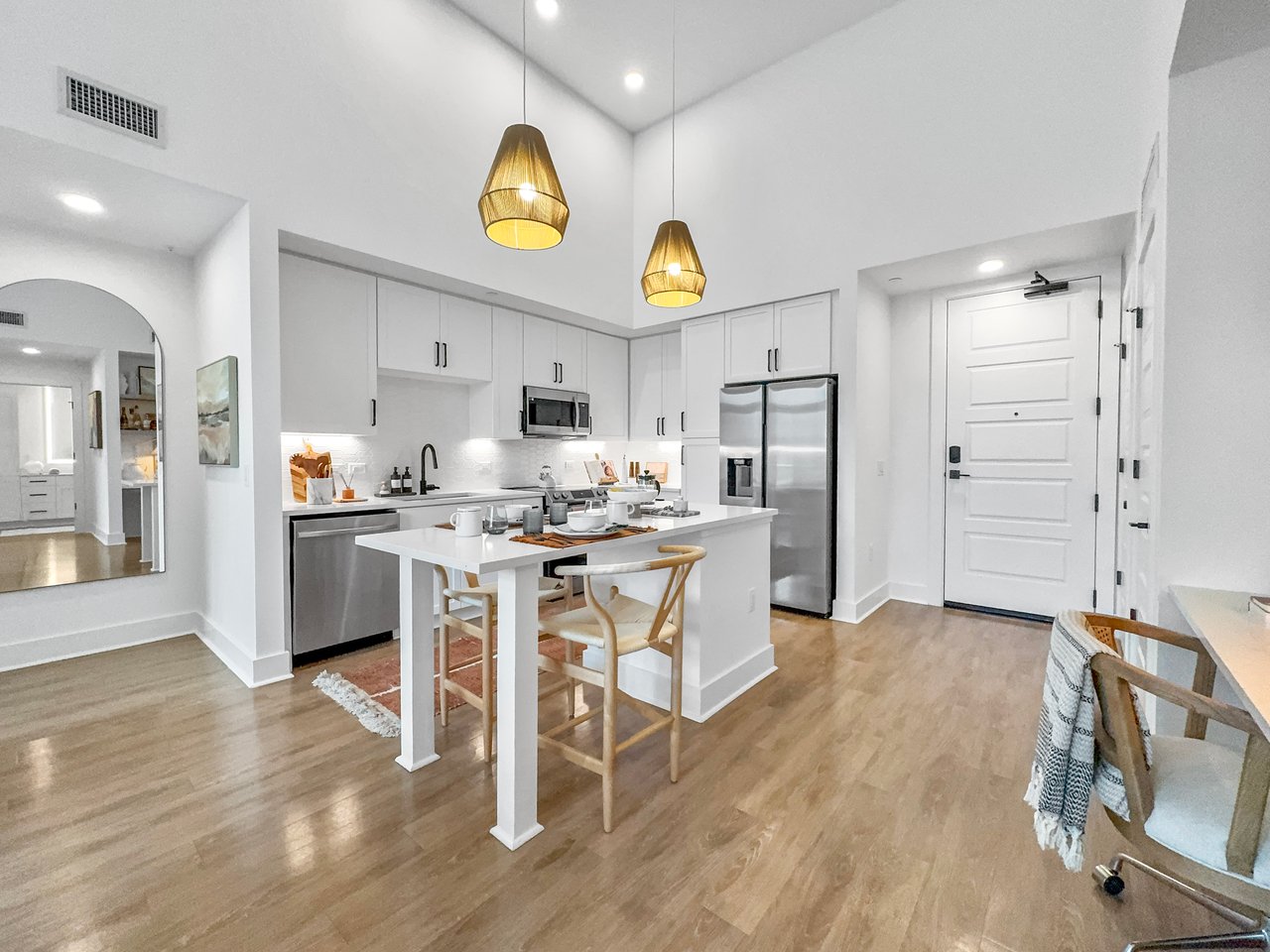 NOVEL BEACH PARK: WATERFRONT LUXURY LIVING