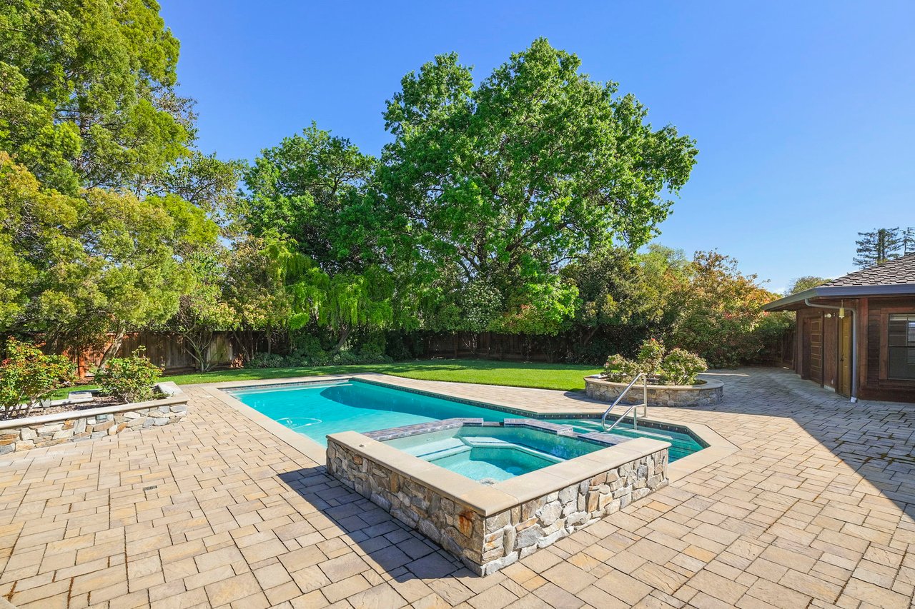 50 Amberwood Ln, Walnut Creek