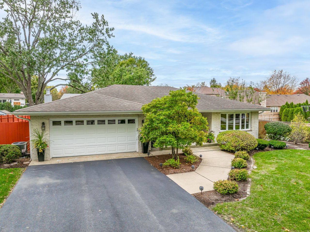 317 39th St, Downers Grove