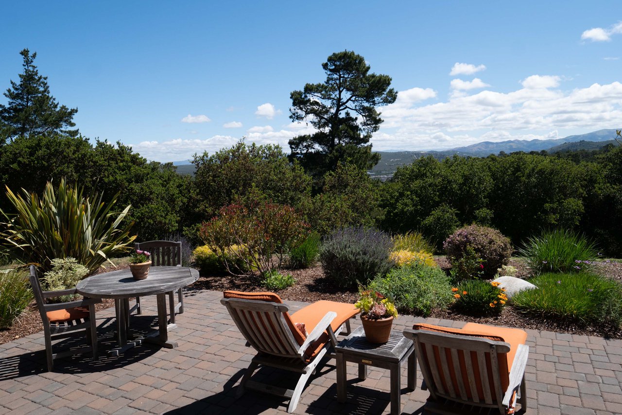 7410 Alturas Court, Monterey