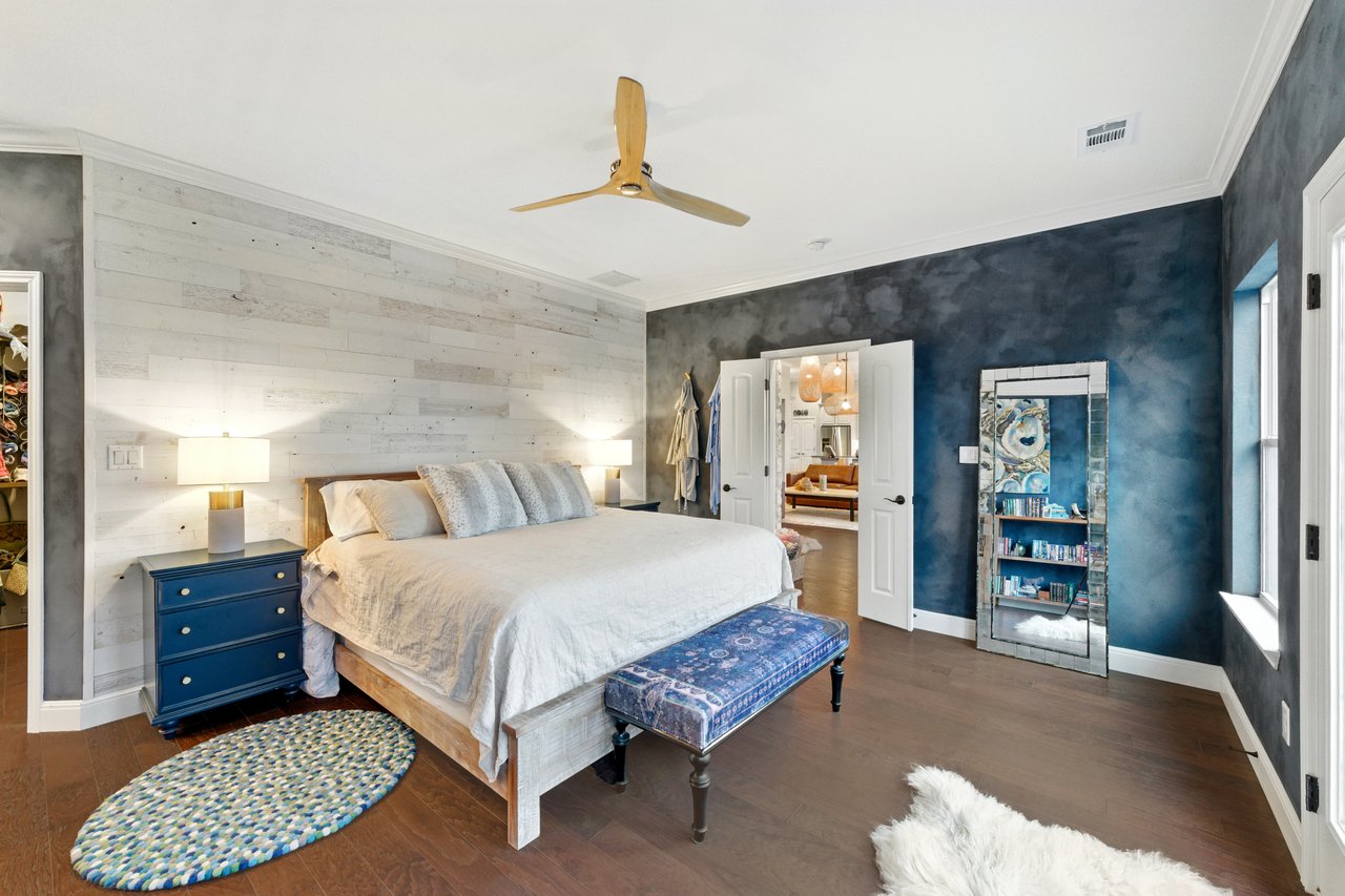 4115 Noon Day Cove