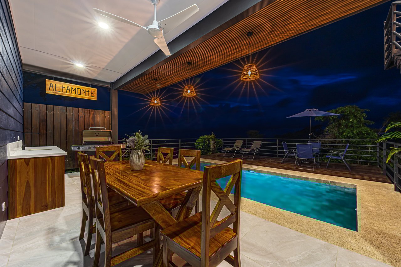 Villa del Altamonte, Best Ocean View Home in the Hills of Uvita.
