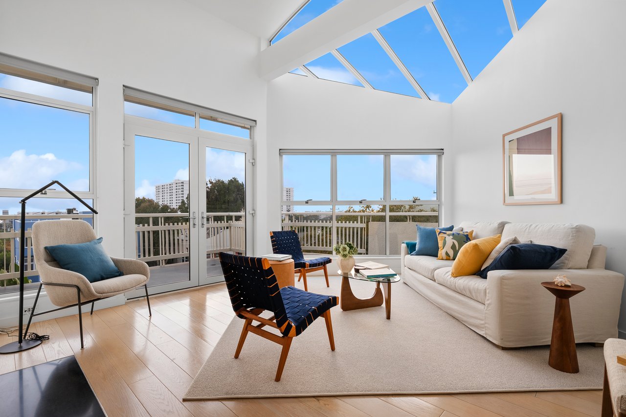 2913 3rd St Unit: 304, Santa Monica 