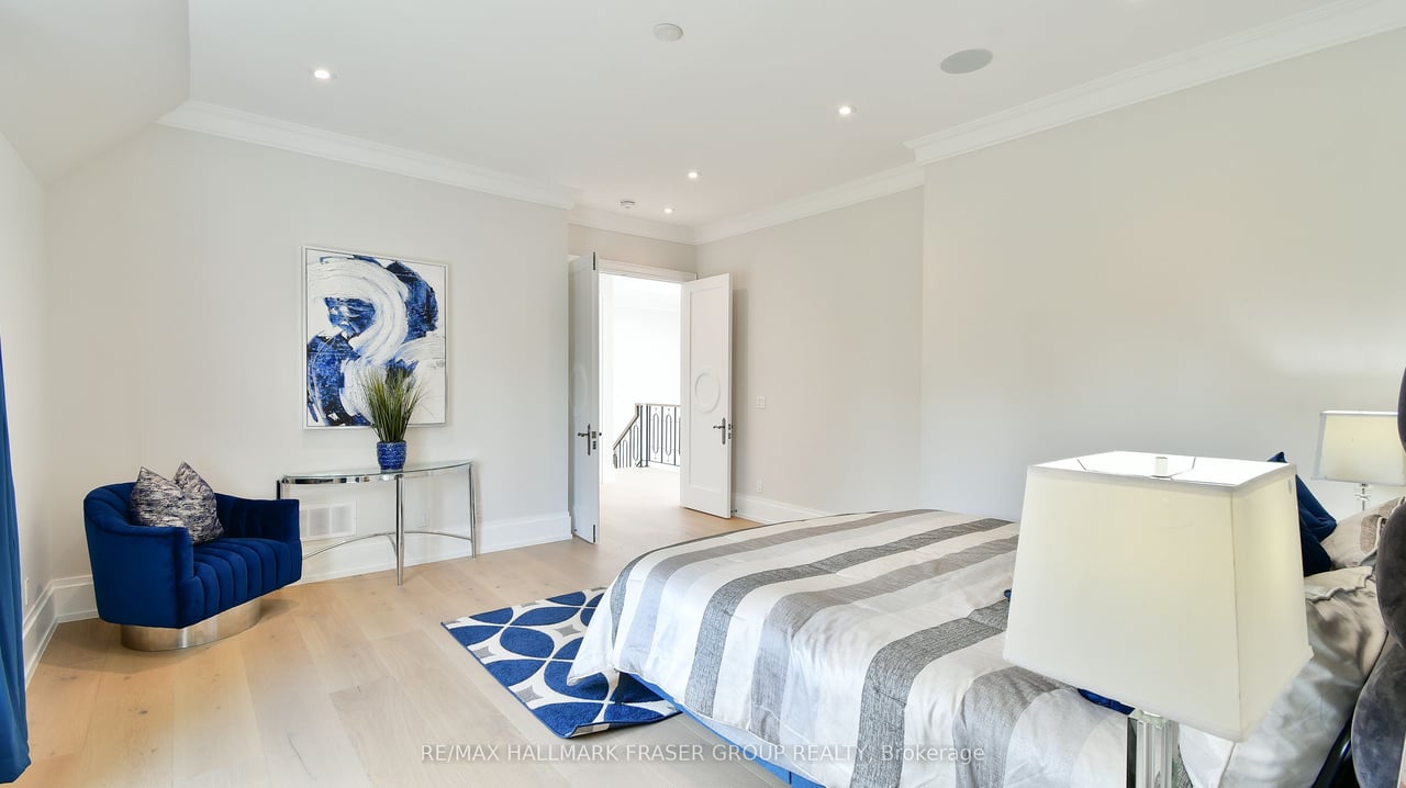 3708 Vivian Rd Whitchurch-Stouffville