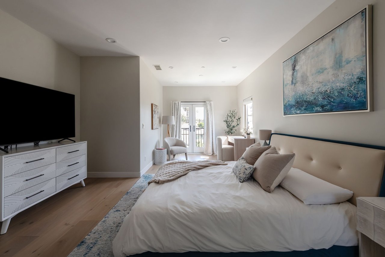 4235 Lafayette Place