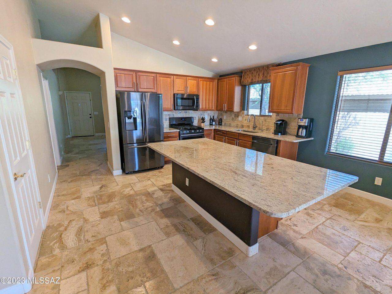 757 E Blue Rock Way