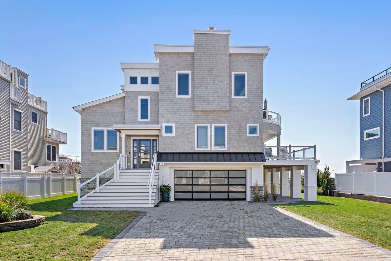 108 W 15th Street