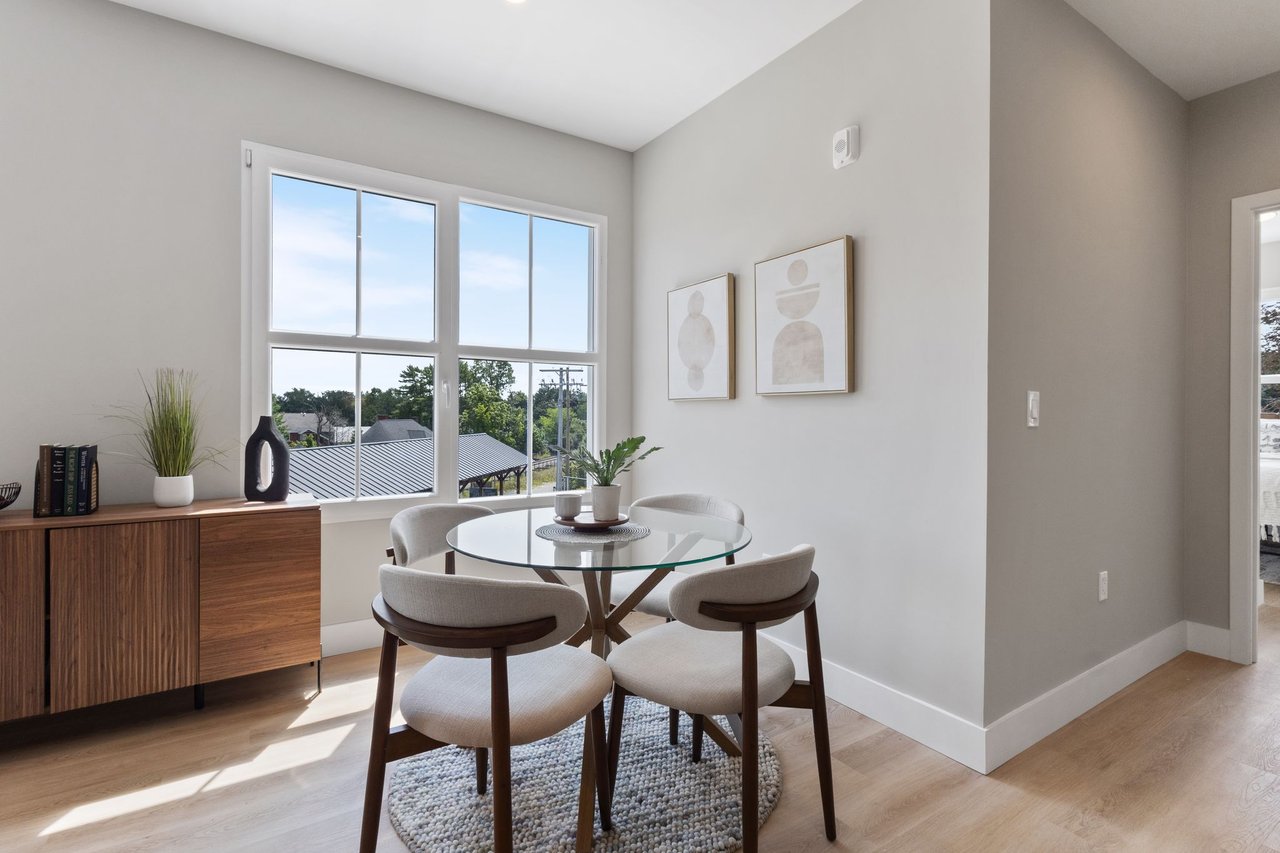 298 Main Street, 3G