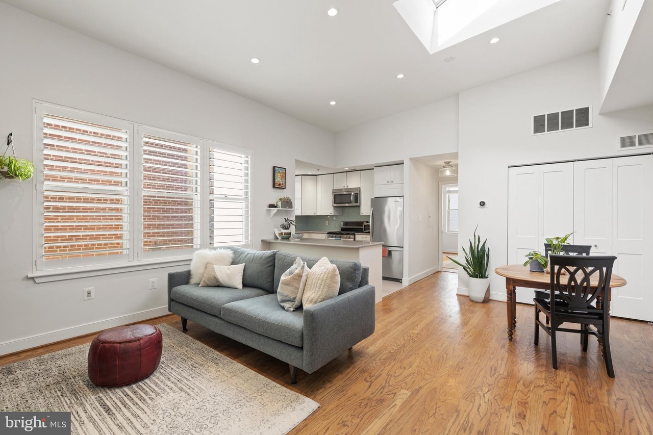 1445 N St NW #303