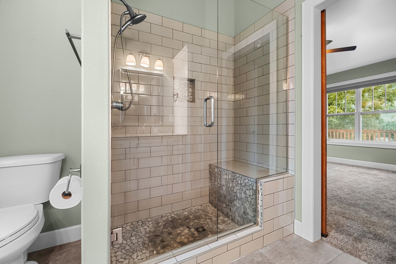 19123 Hill Rd, Springdale, AR 72764