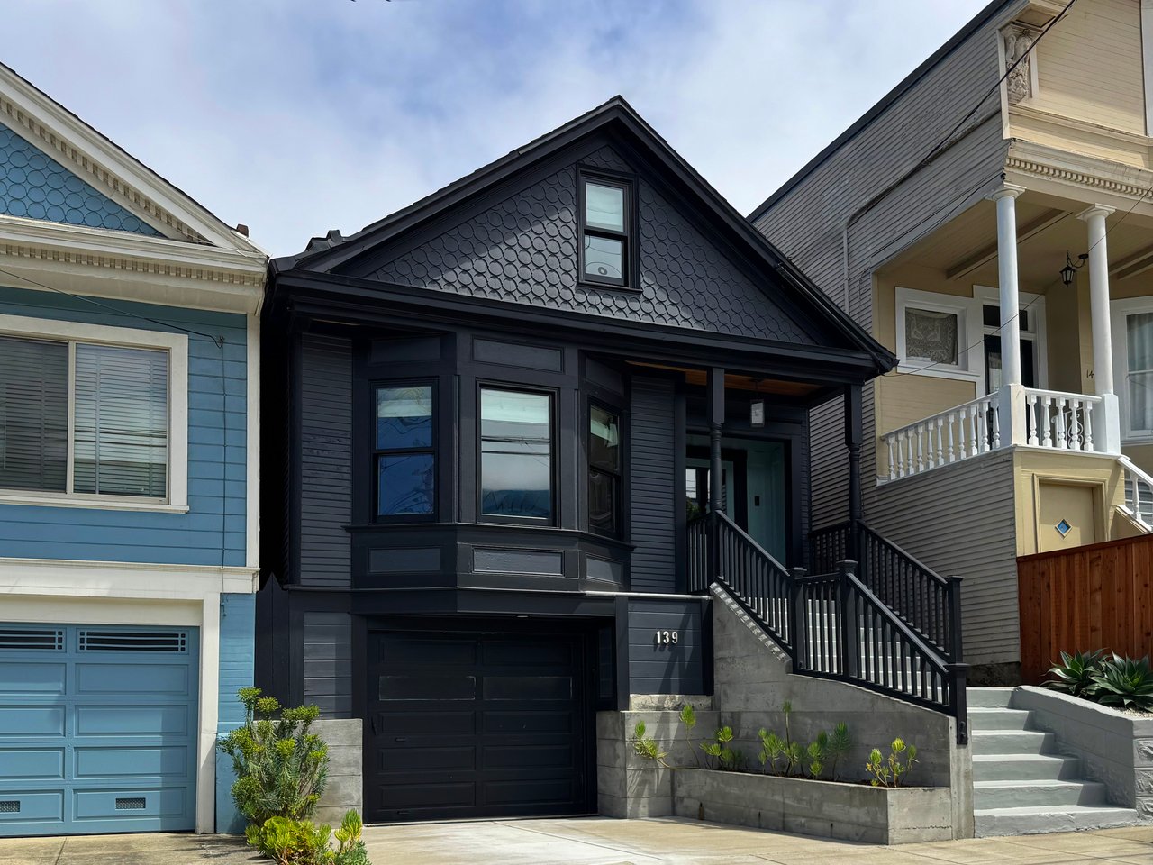 139 Brompton Avenue