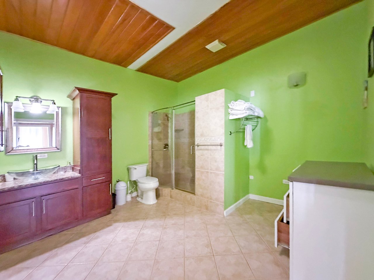 1144 Luck Hill 2 Bedroom Property