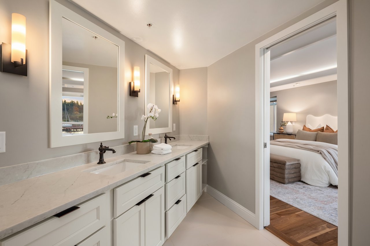 4511 Lake Washington Boulevard NE Unit: 2