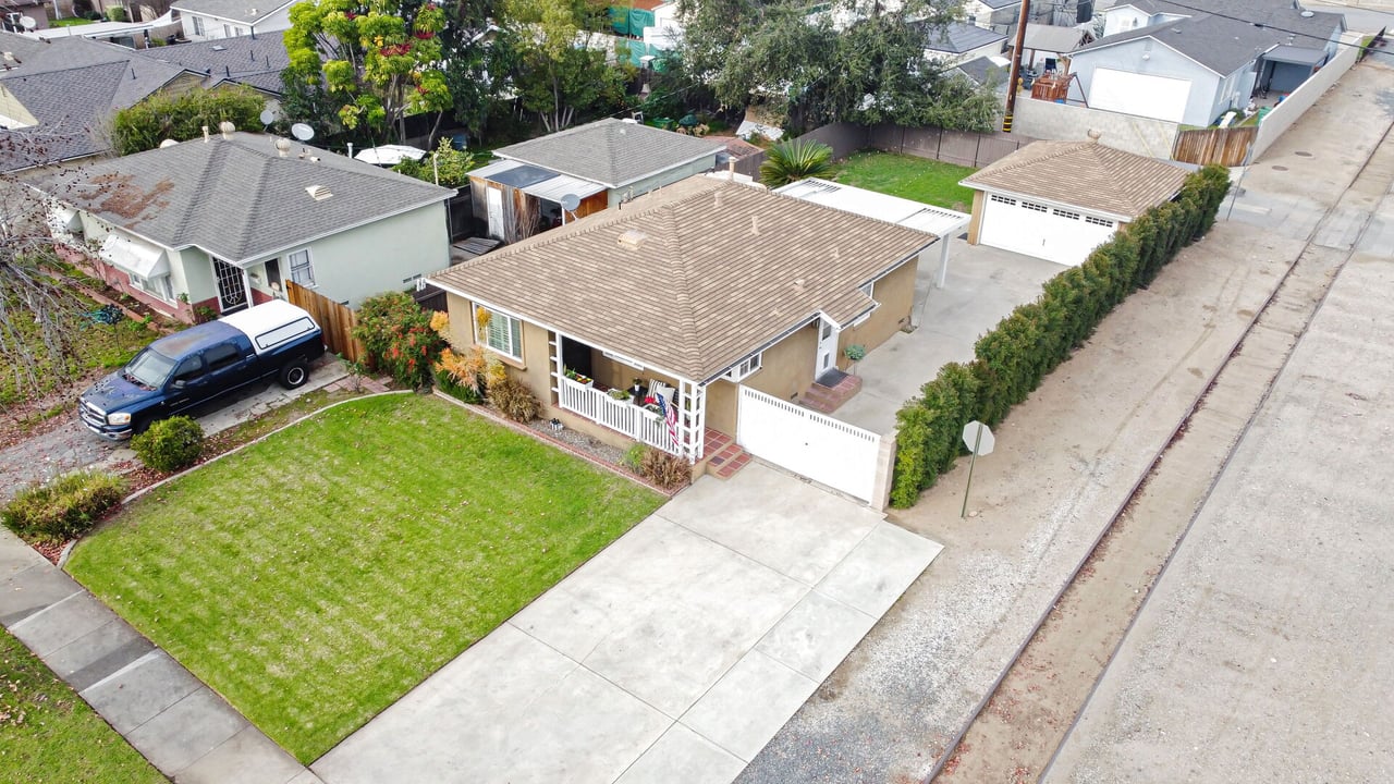 1481 Bonita Avenue