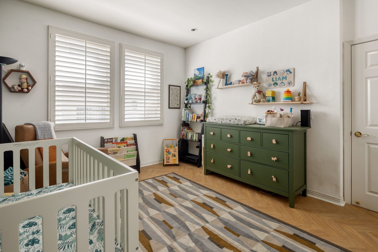 4400 Cartwright Ave Unit: 102, Toluca Lake