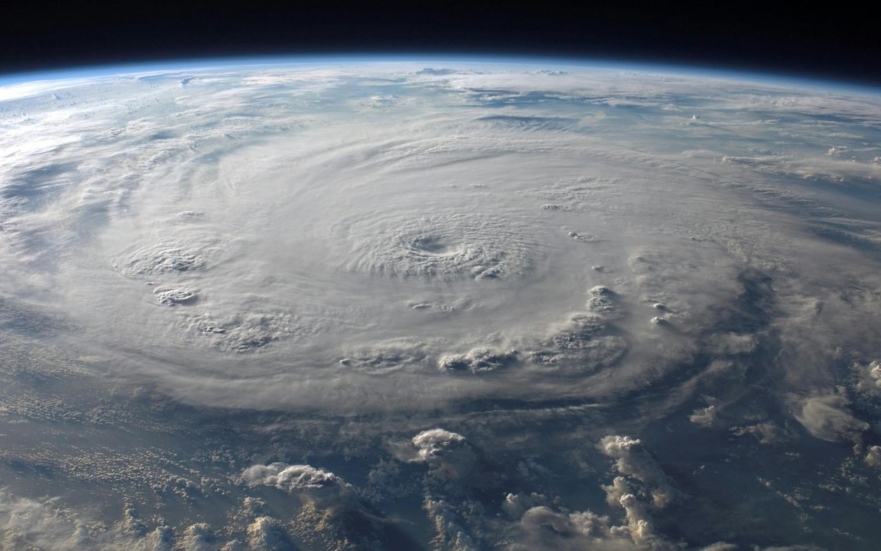 5 Things You Must Do To Prepare For A Hurricane