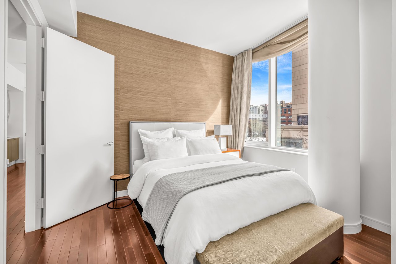 8 Union Square South