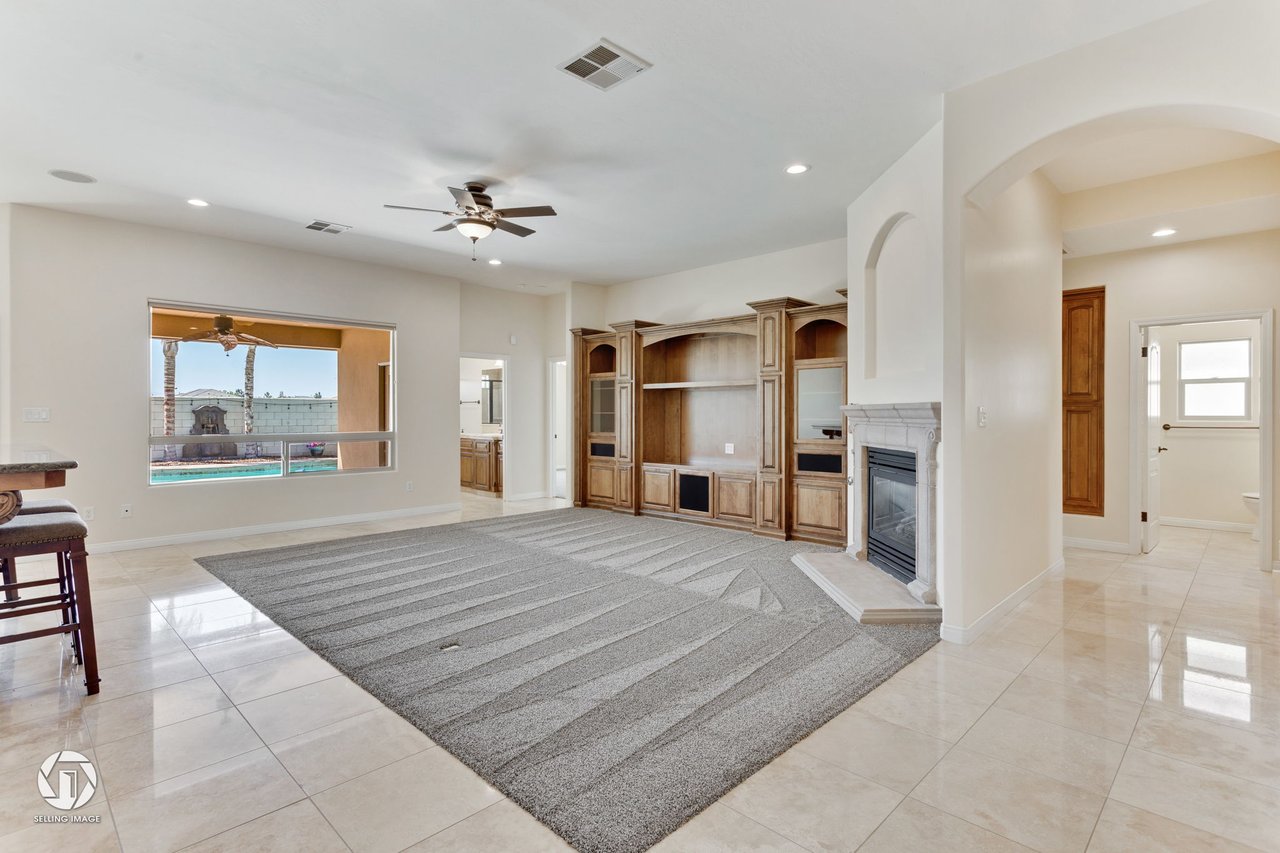 14201 Santa Fe Ct