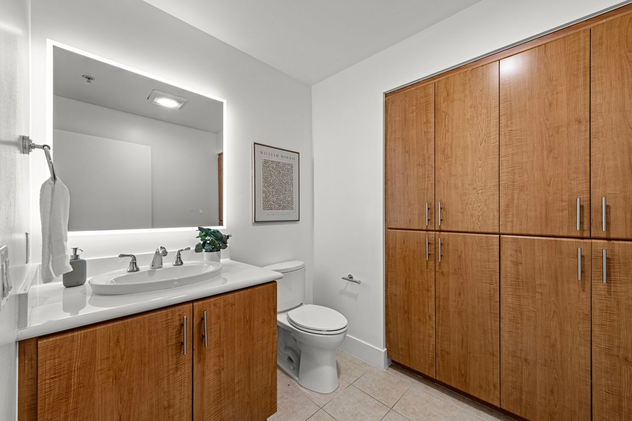 438 West Grand Ave #410