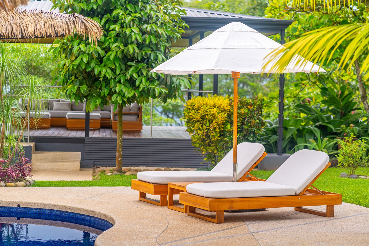 Casa Otra Vida – A Private Jungle Retreat with Ocean Views & Off-Grid Luxury