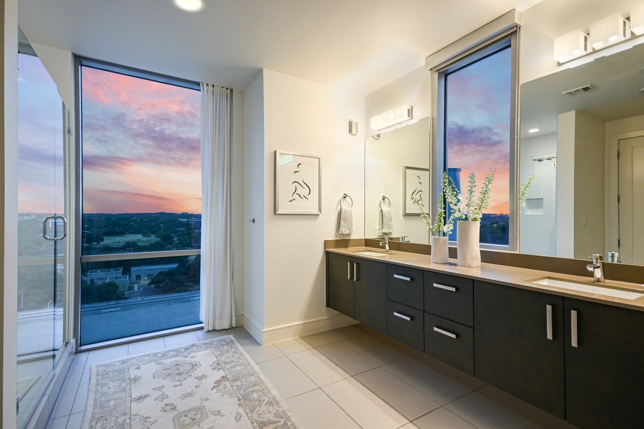 222 West Ave #1101