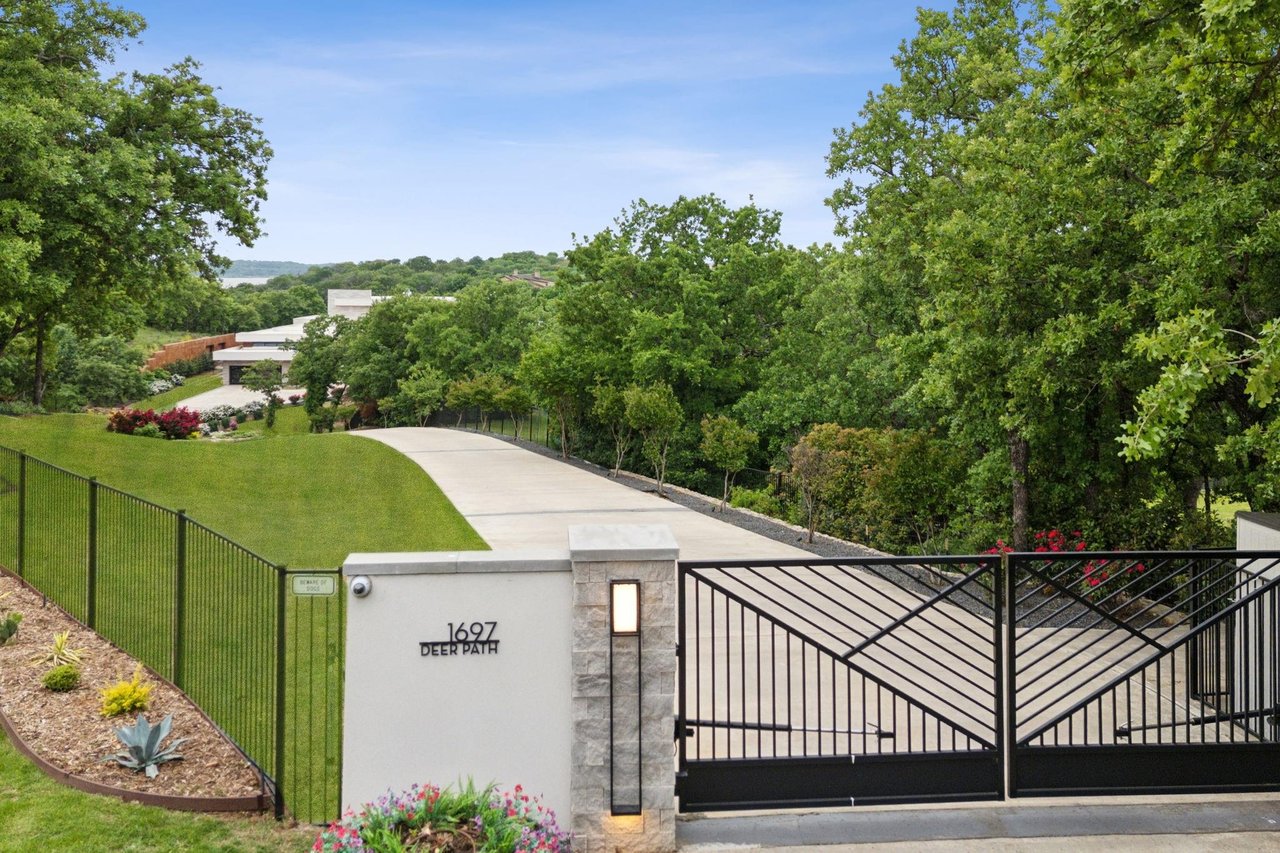 1697 Deer Path Flower Mound, TX 75022