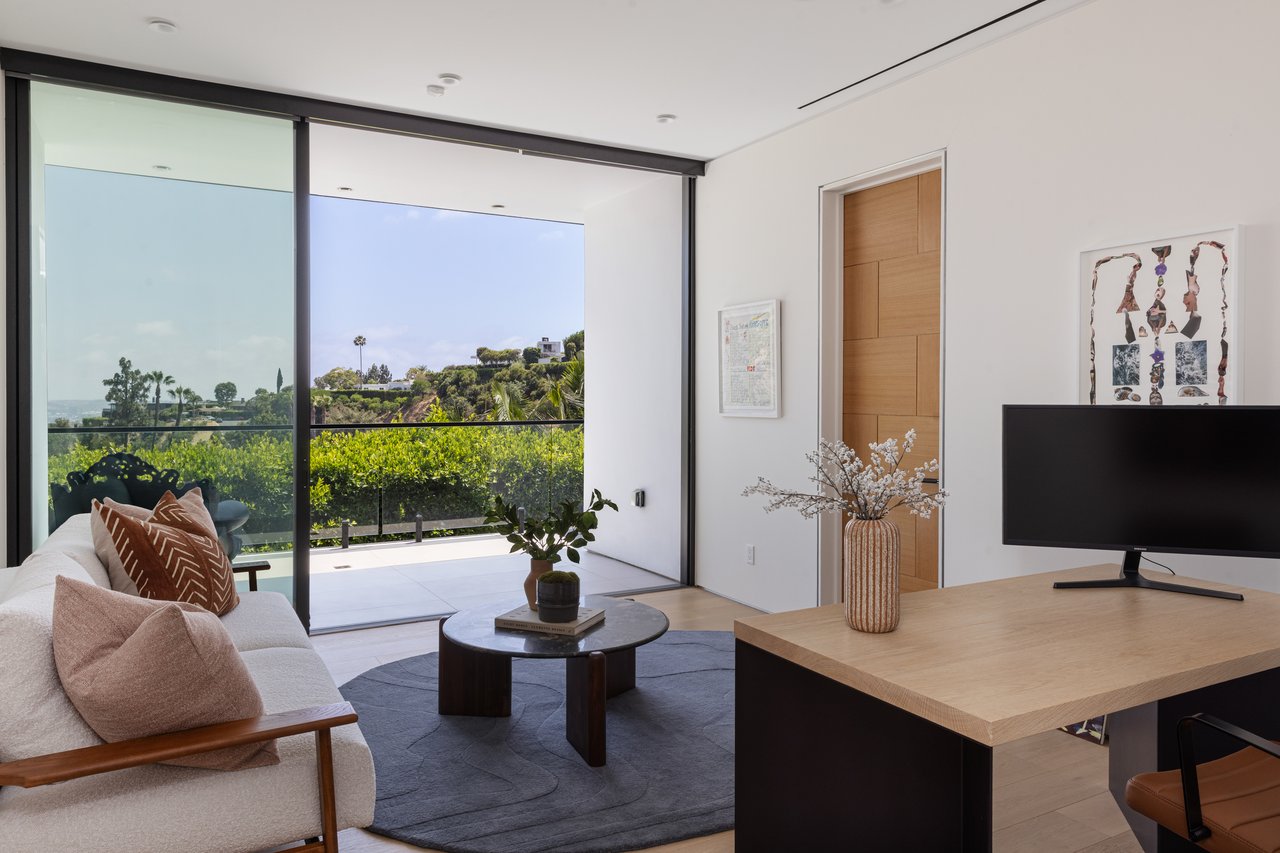 1488 Rising Glen Rd, Sunset Strip