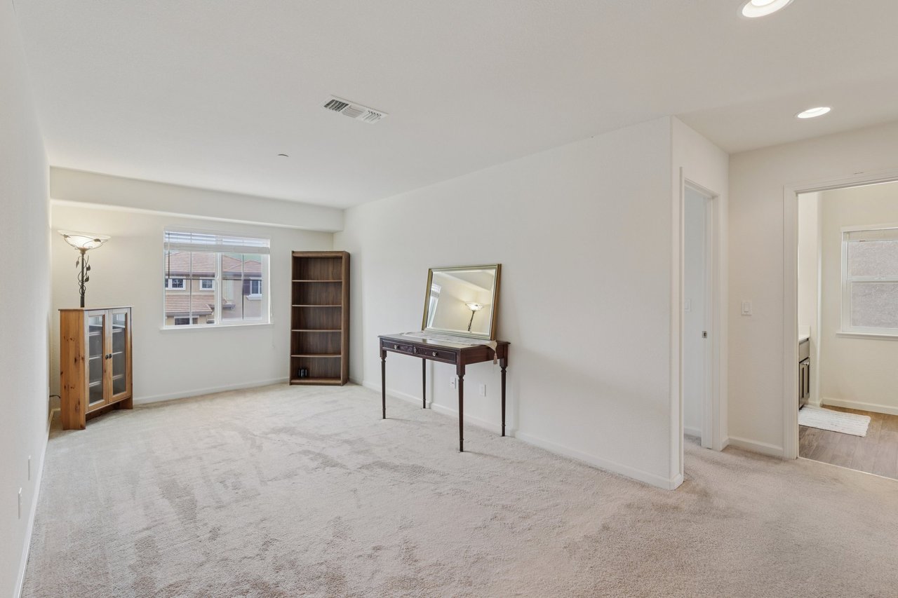 5348 Gramercy Cir