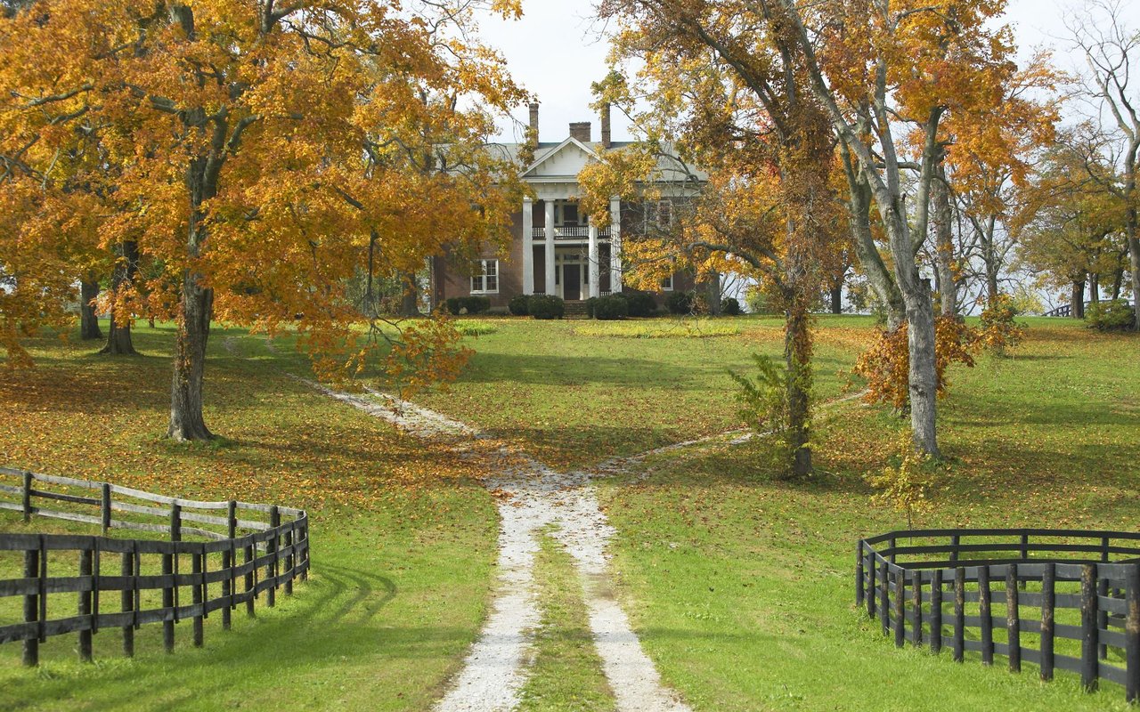 Holston Hills