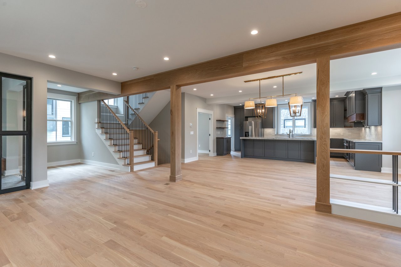 161 Carpenter Ln, Philadelphia, PA 19119