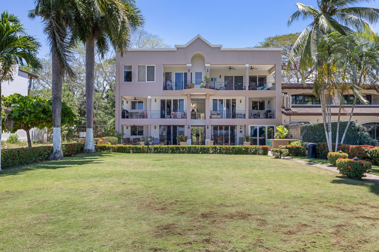 Beachfront El Destino #1A
