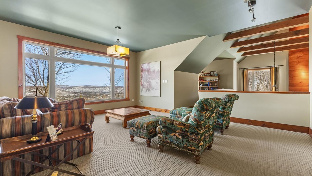 Mont-Saint-Sauveur | Panoramic ski-in/ski-out residence