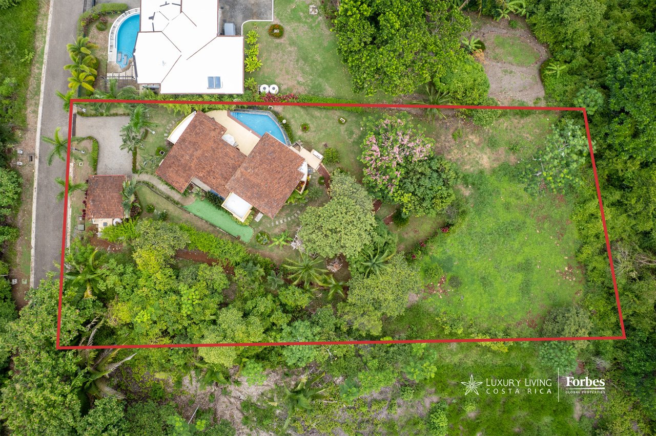 21473 - House with 4 bedrooms, pool, gardens and sea view, Esterillos Beach