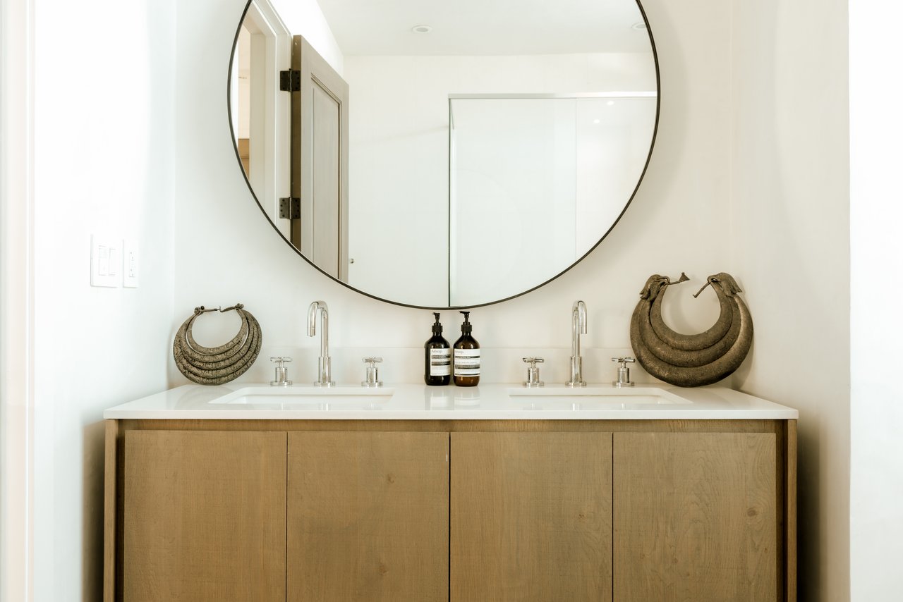 657 Milwood Ave, Venice 