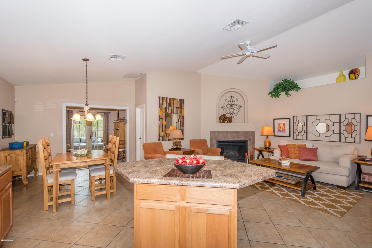 39039 Furlong Ct