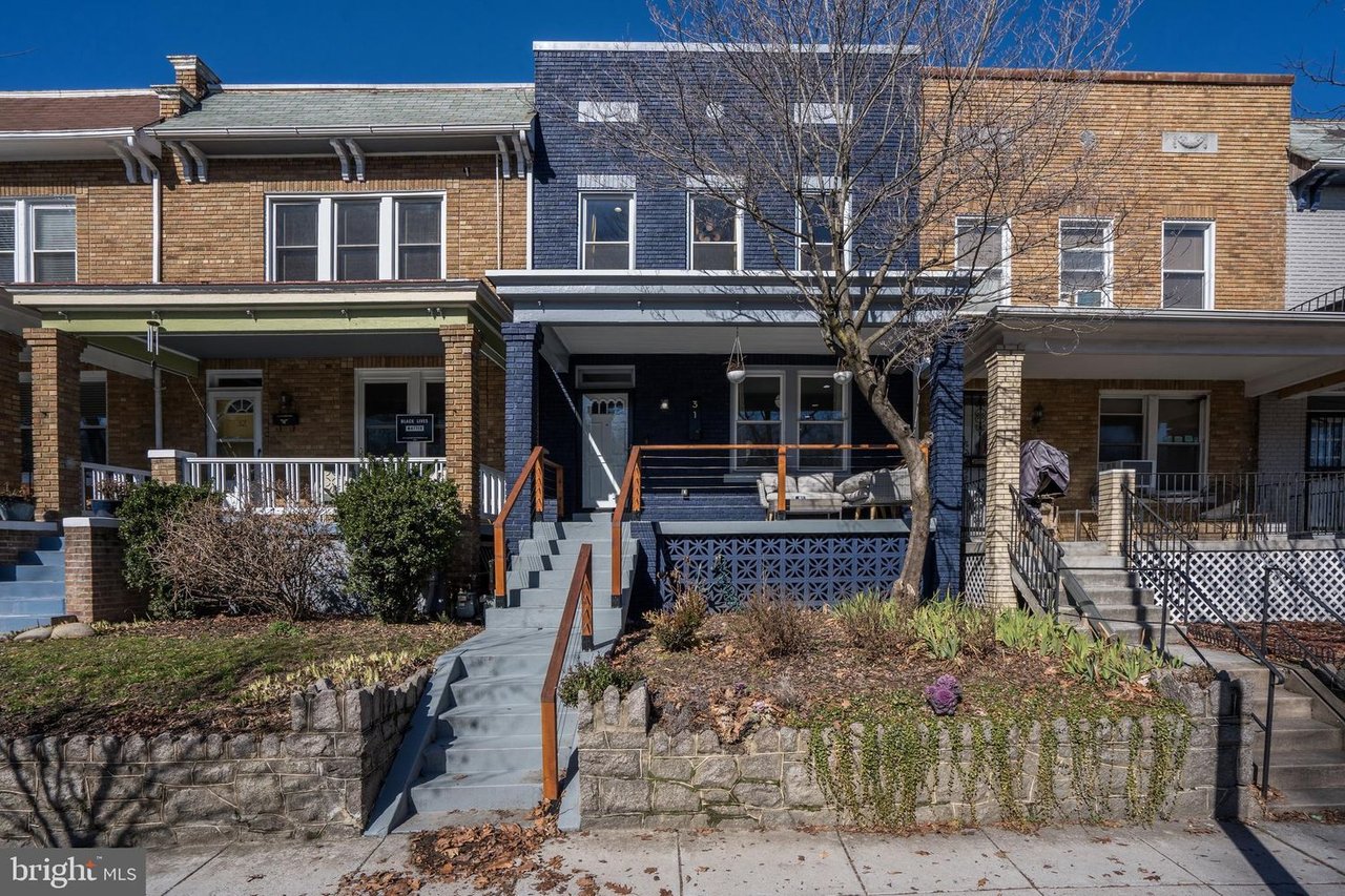 31 Sherman Cir NW, Washington, DC 20011 