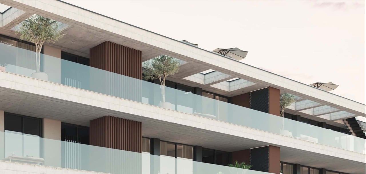 Elegant 3-Bedroom Sea-View Apartment with Large Terrace & Rooftop Pool in Vila Nova de Gaia