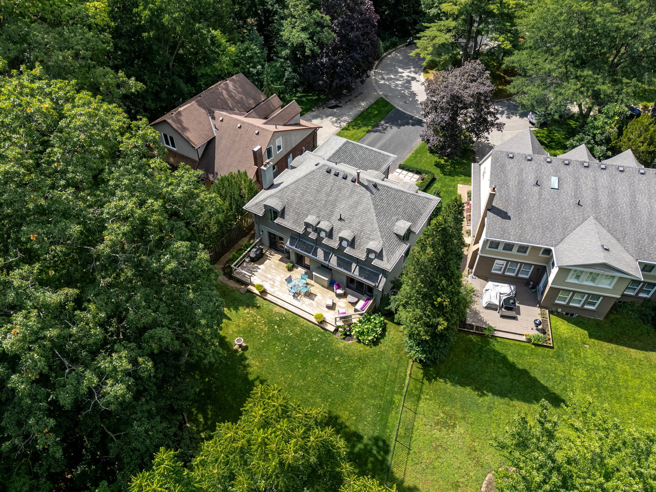 2267 Cedarberry Court, Oakville