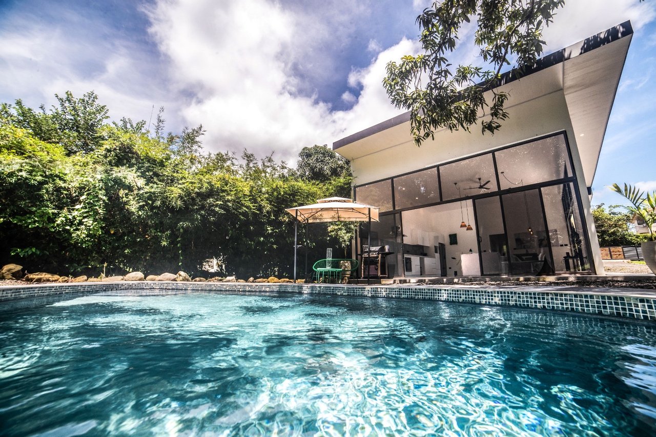 Spacious Modern Home Near Playa Chamán and Playa Bahía Ballena with 2 extra building Site