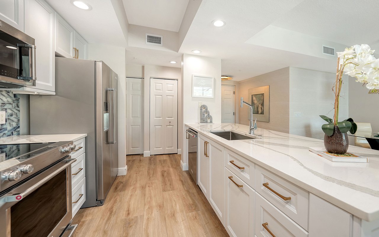 800 N. Tamiami Trail #312