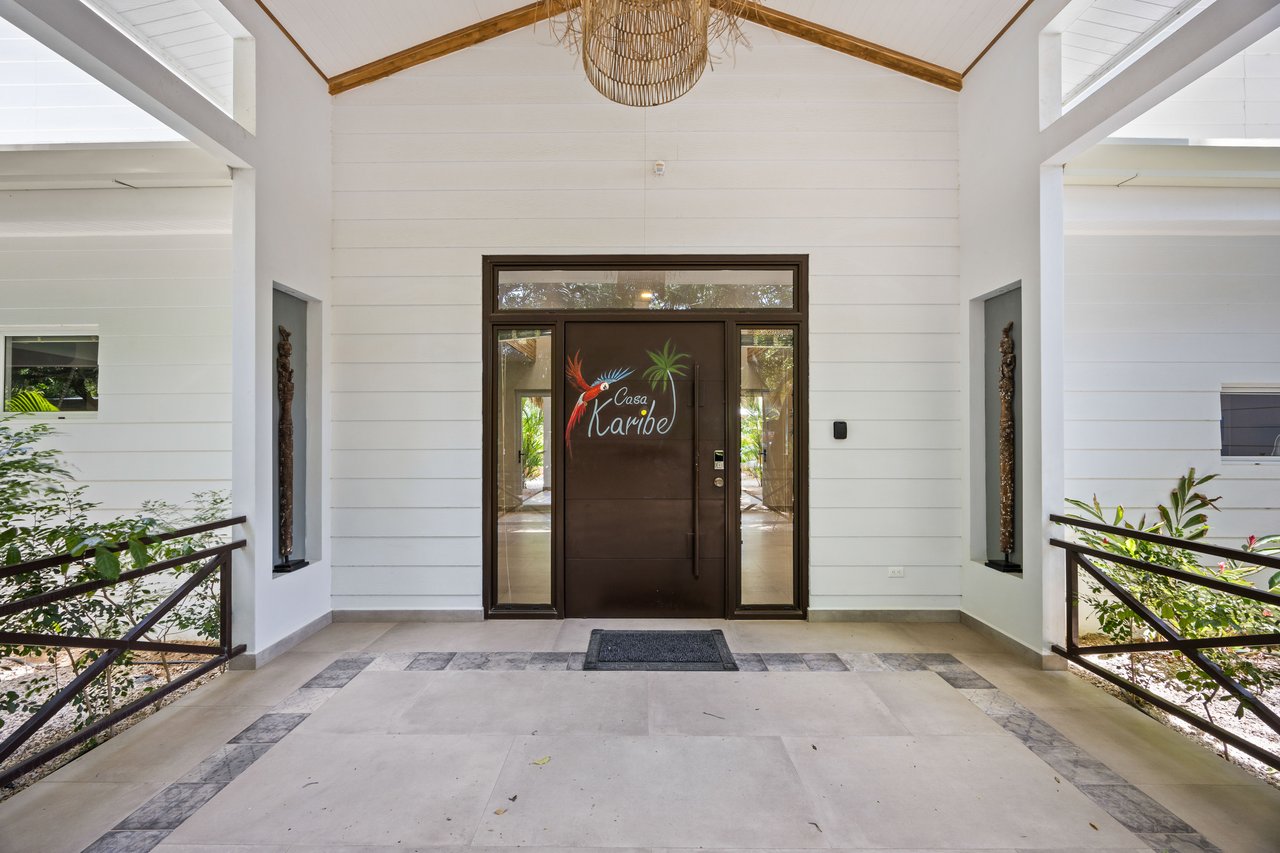 Casa Karibe | Vibrant 5-Bedroom Caribbean-Inspired Villa with Pool in Gated Tamarindo Community