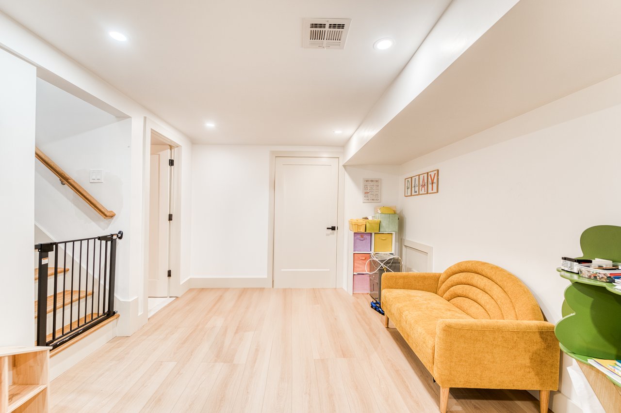 39 Fernbrook Rd
