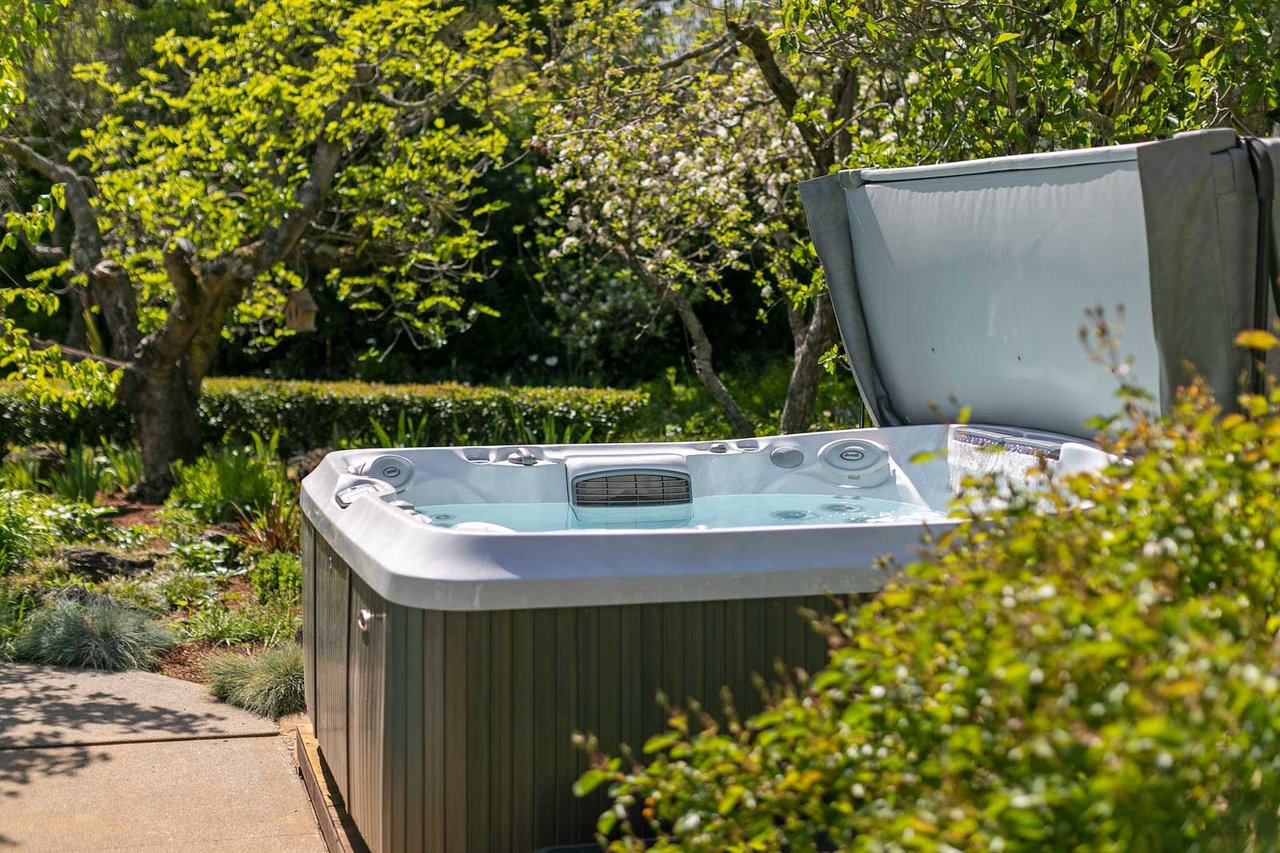 1349 Butterfield Road