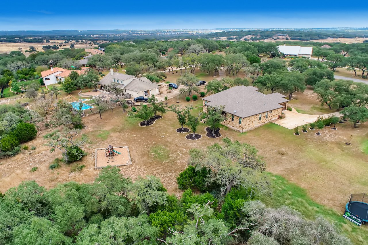 252 Island Oaks Lane