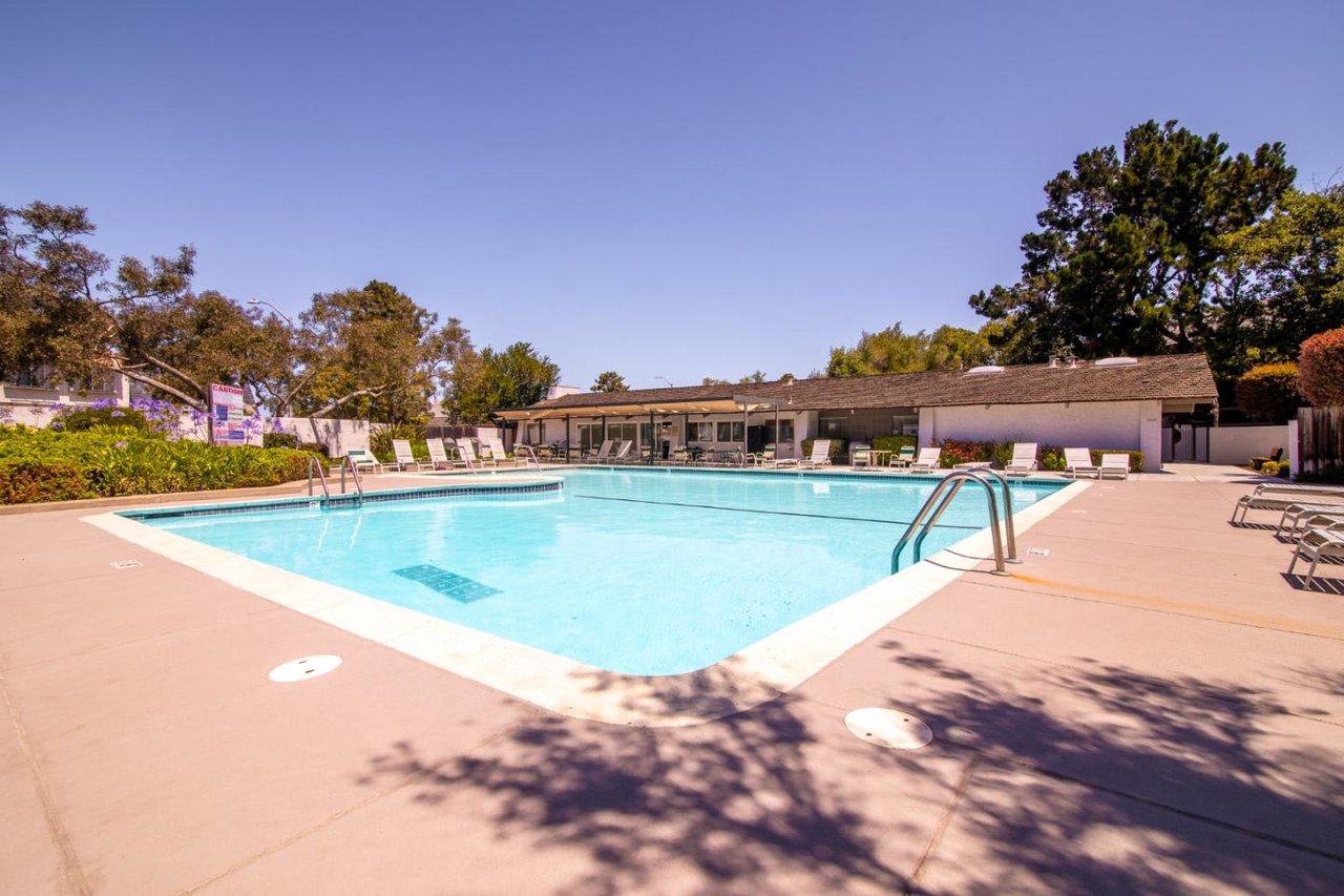 707 Fathom Dr, Unit 203