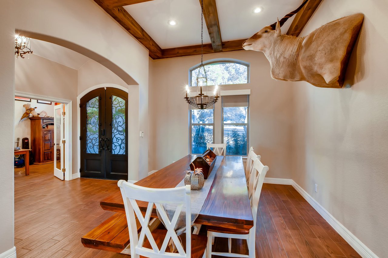 252 Island Oaks Lane