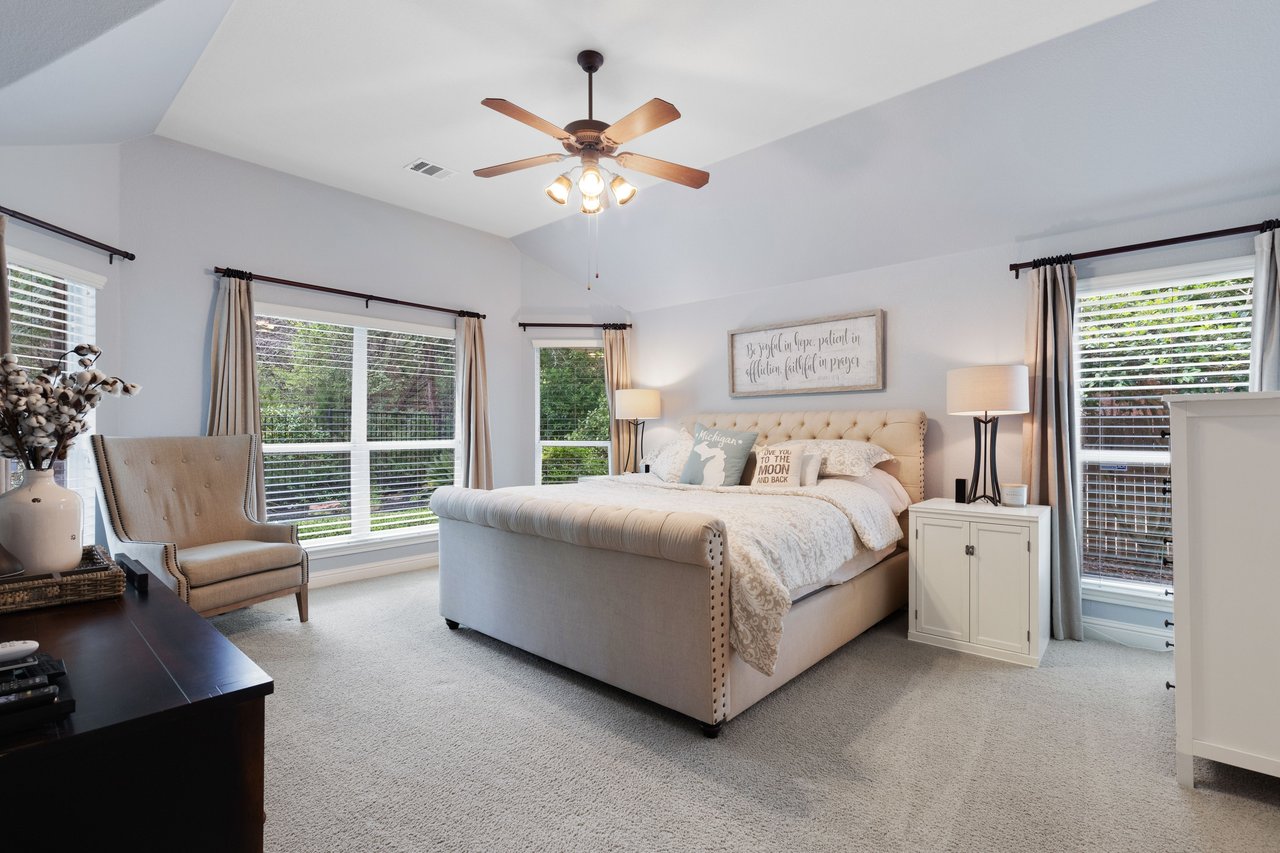 1204 Andrew CV
