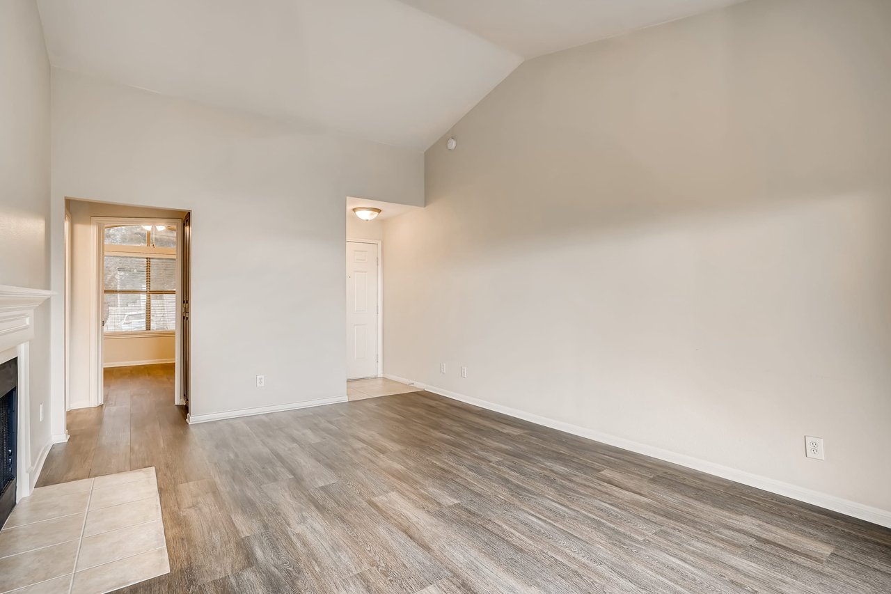 6000 Shepherd Mountain Cove 2107