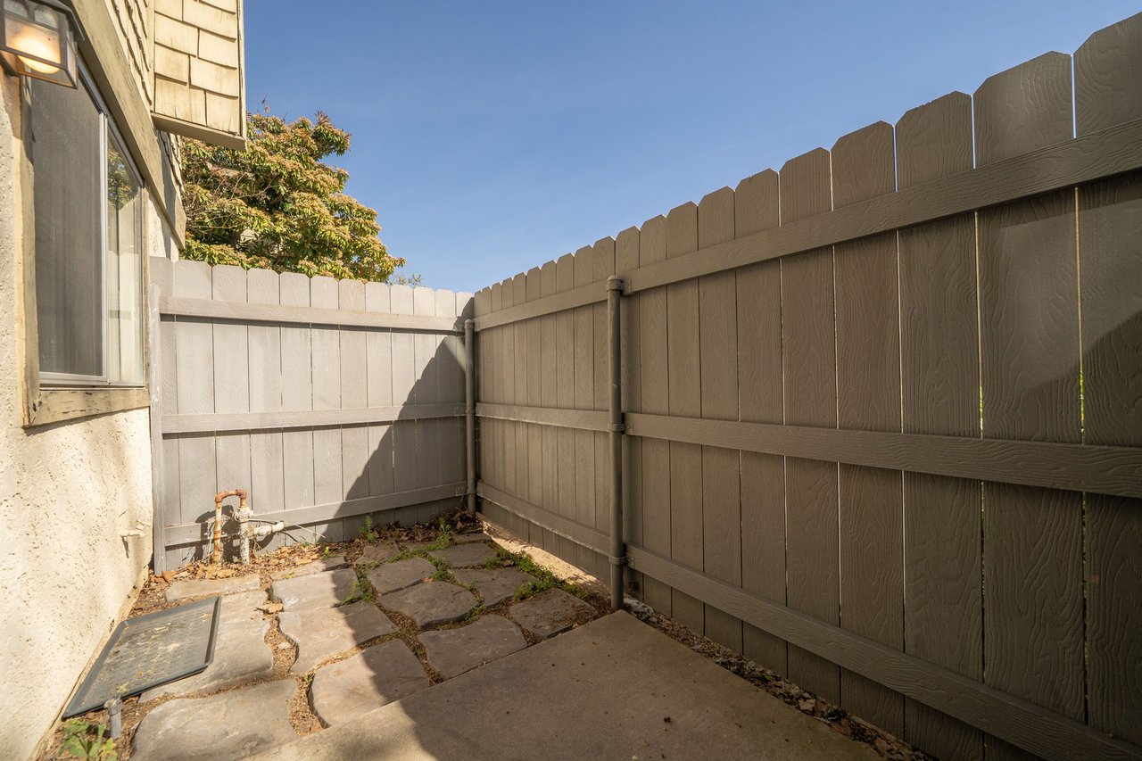 960 E Bonita Avenue 91