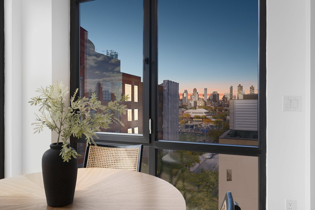 14-35 Broadway, Unit PH